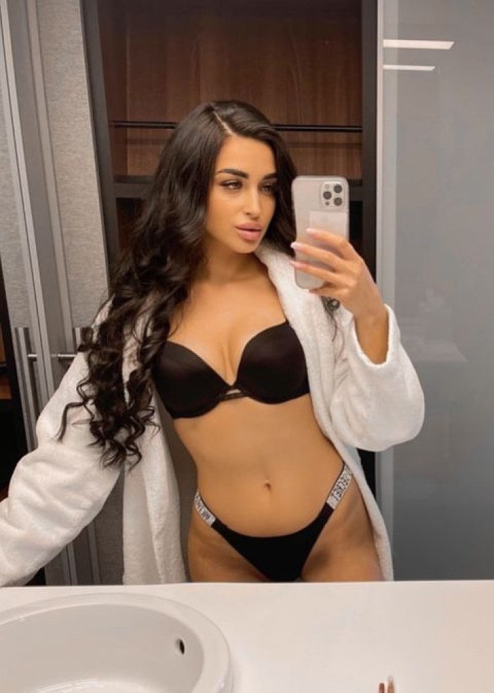 Индивидуалка София фото № 2 в городе Зеленогорск