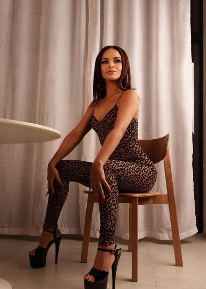 Индивидуалка Алина фото № 2 в городе Зеленогорск